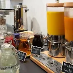 ホテル Schlossberghotel オーバーホーフ