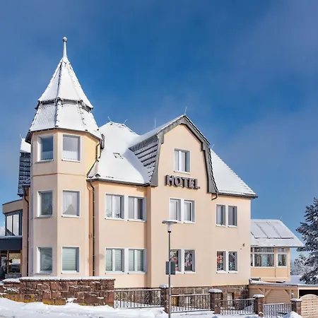 Schlossberghotel Oberhof 4* オーバーホーフ