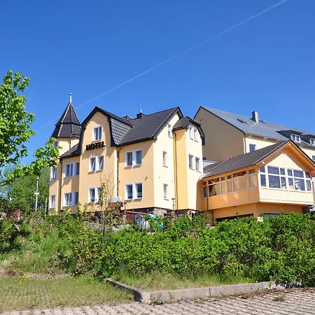 Отель Schlossberghotel Оберхоф