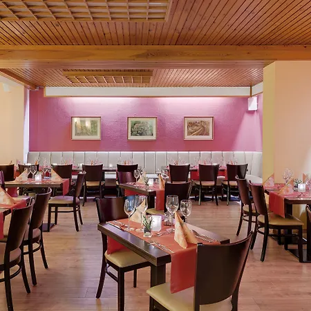 ホテル Schlossberghotel