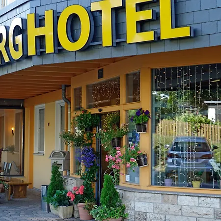 Schlossberghotel Отель