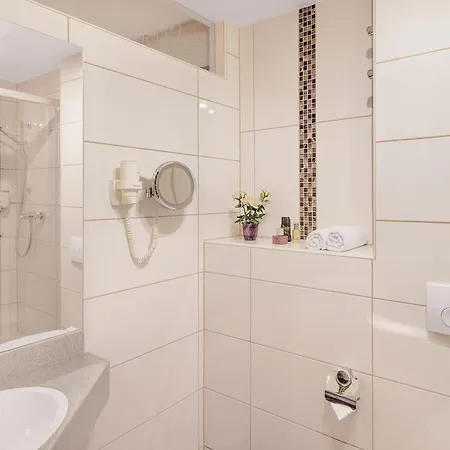 Отель Schlossberghotel Оберхоф