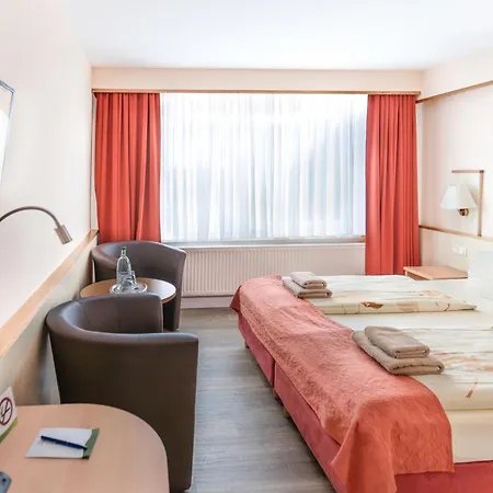 Schlossberghotel Отель