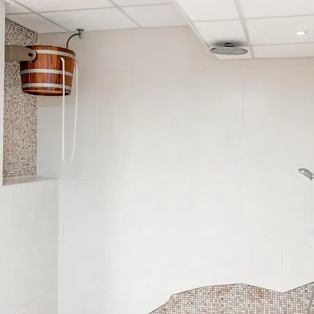 Отель Schlossberghotel 4*