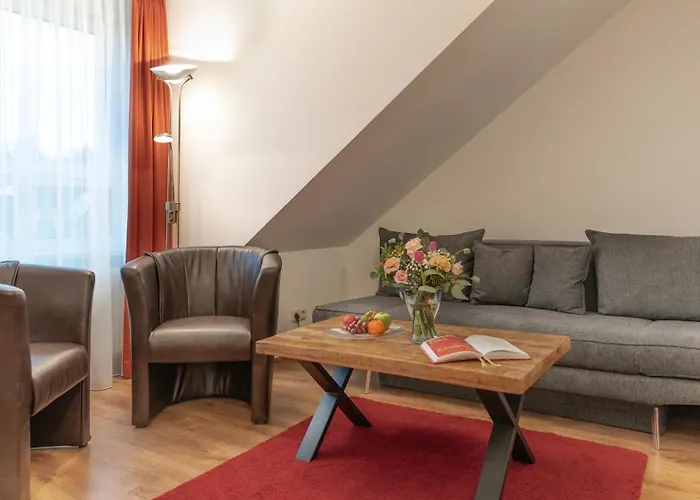 ホテル Schlossberghotel オーバーホーフ