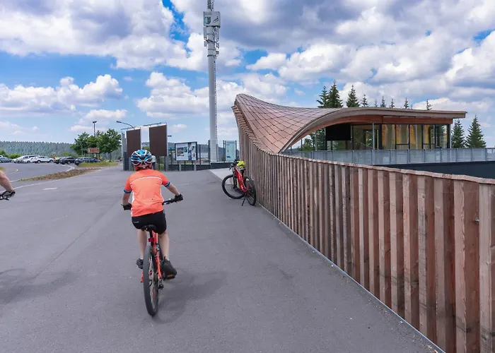 ホテル Schlossberghotel オーバーホーフ