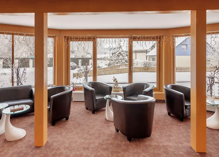 Schlossberghotel 4* オーバーホーフ