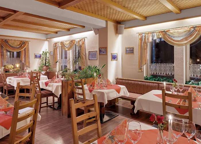 Schlossberghotel Otel Oberhof (Thuringia)