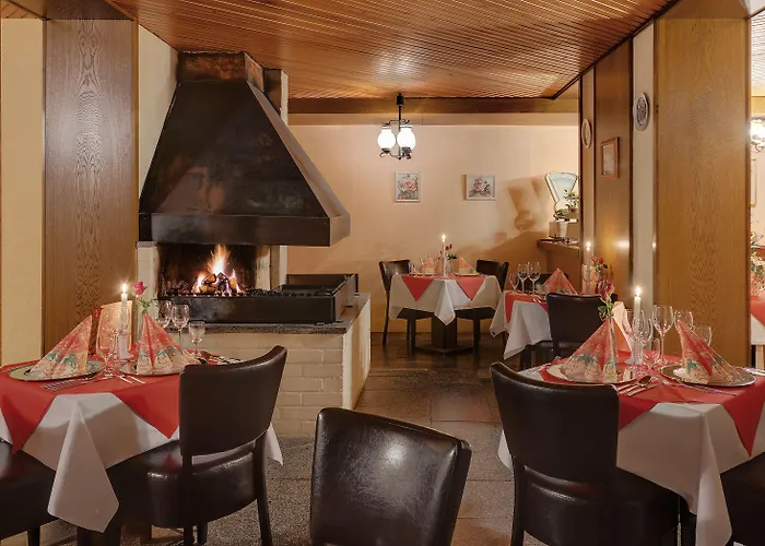 Schlossberghotel Otel 4*