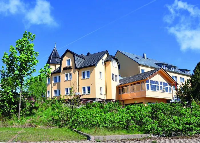 Schlossberghotel ホテル オーバーホーフ