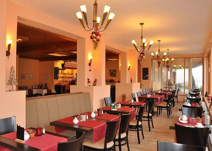 Schlossberghotel ホテル 4*